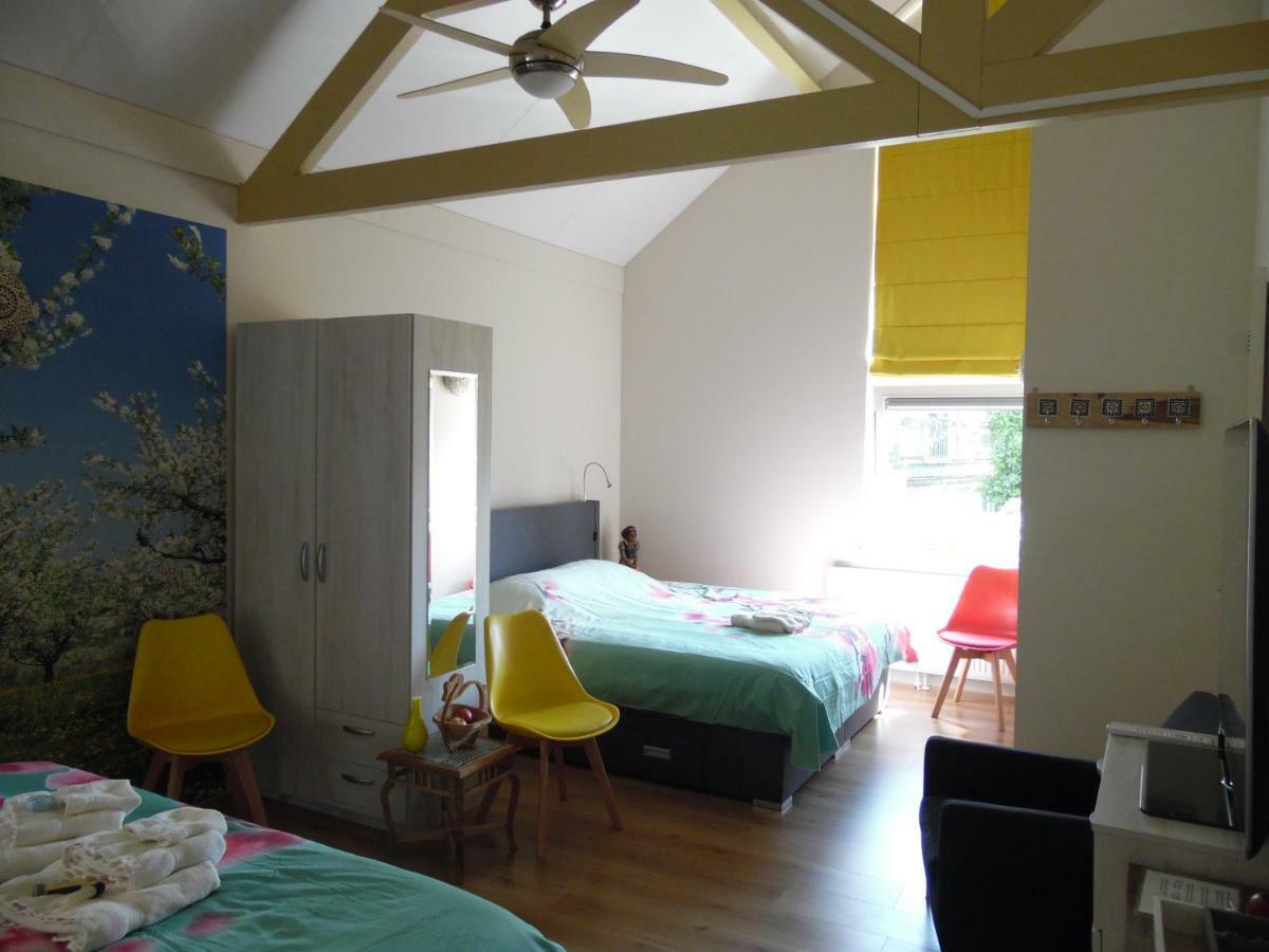 Cozy Bed And Breakfast Elst  Exterior foto